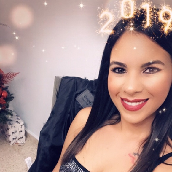 Meet the Posher Other - Meet your Posher, Kiara